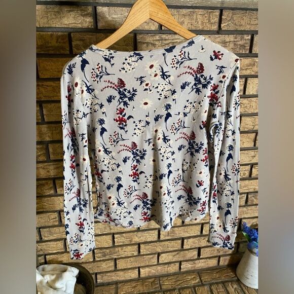 Lucky brand long sleeve - Picture 3 of 5